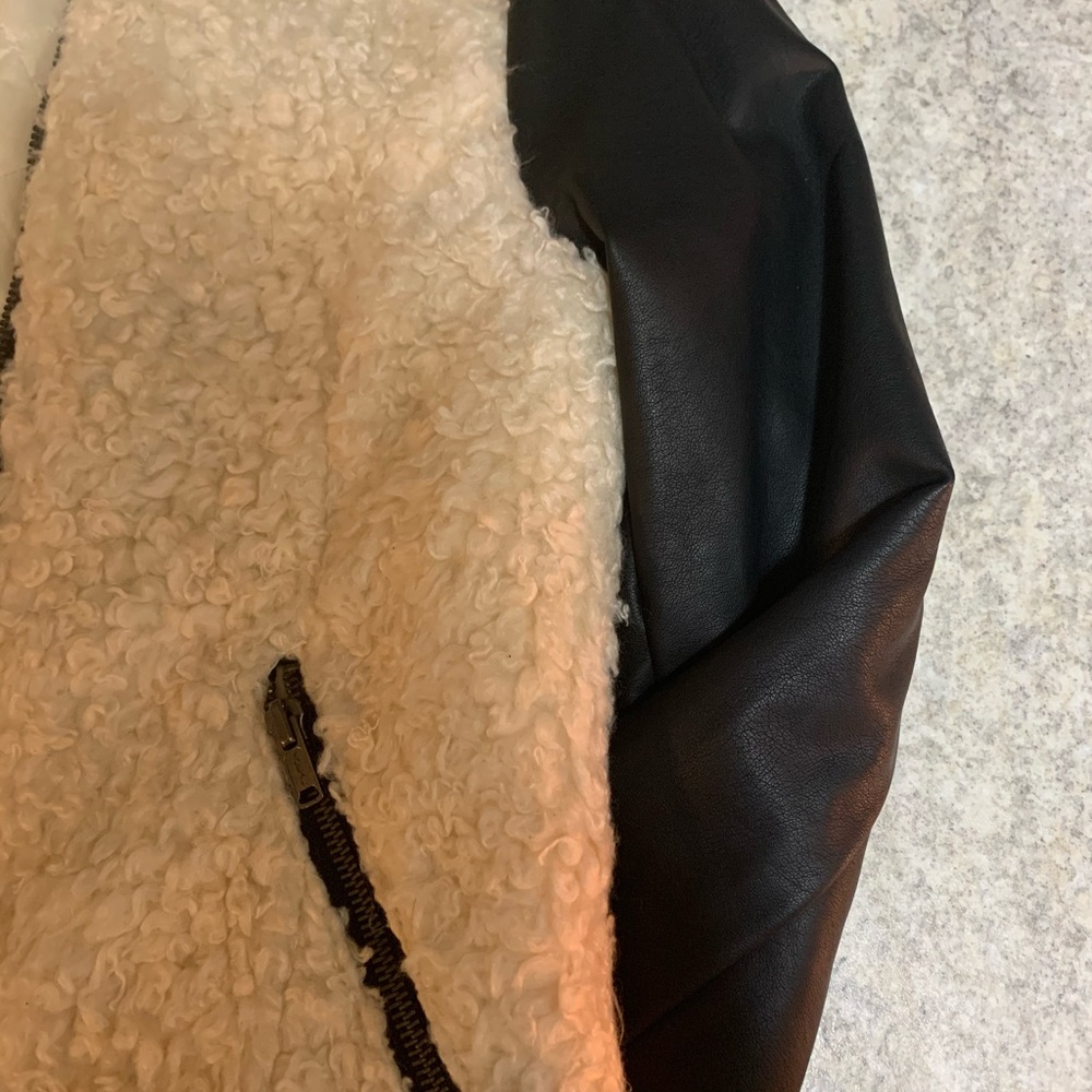 American Eagle Sherpa Teddy Faux Leather Coat - Picture 2 of 5